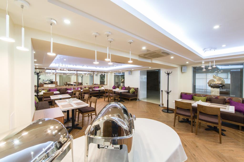 Apart Hotel 92/2 Karaganda Ngoại thất bức ảnh