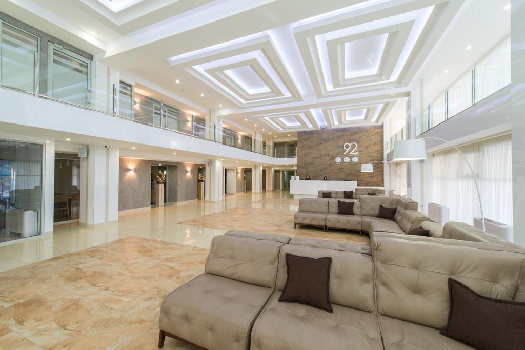 Apart Hotel 92/2 Karaganda Ngoại thất bức ảnh