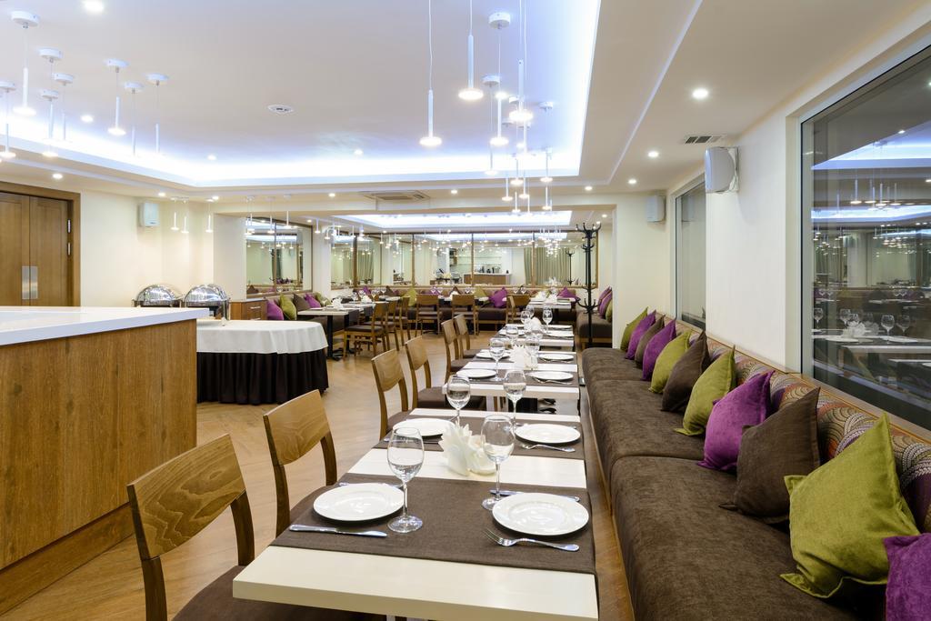 Apart Hotel 92/2 Karaganda Ngoại thất bức ảnh