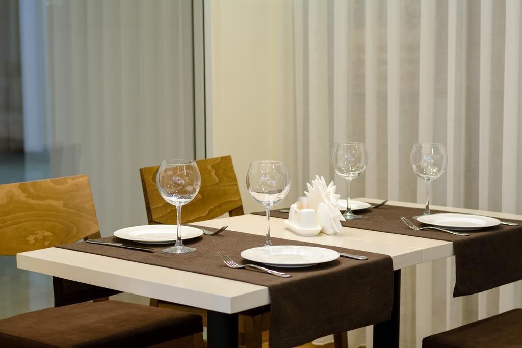 Apart Hotel 92/2 Karaganda Ngoại thất bức ảnh