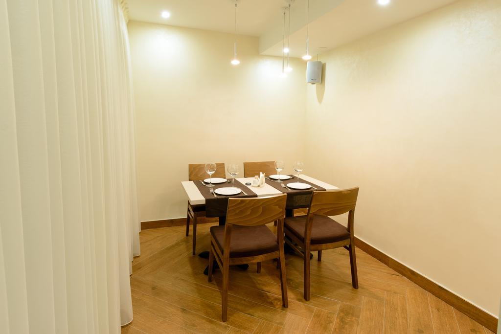 Apart Hotel 92/2 Karaganda Ngoại thất bức ảnh