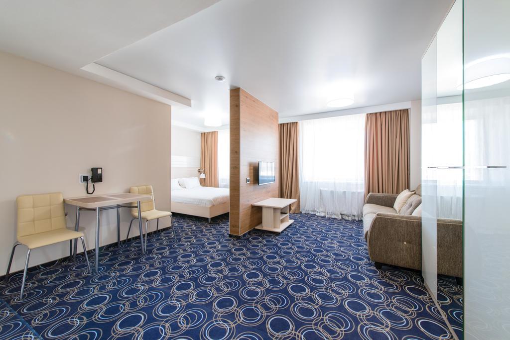 Apart Hotel 92/2 Karaganda Ngoại thất bức ảnh