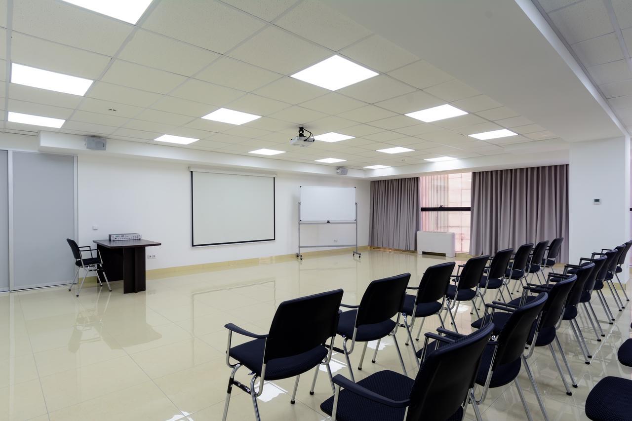 Apart Hotel 92/2 Karaganda Ngoại thất bức ảnh